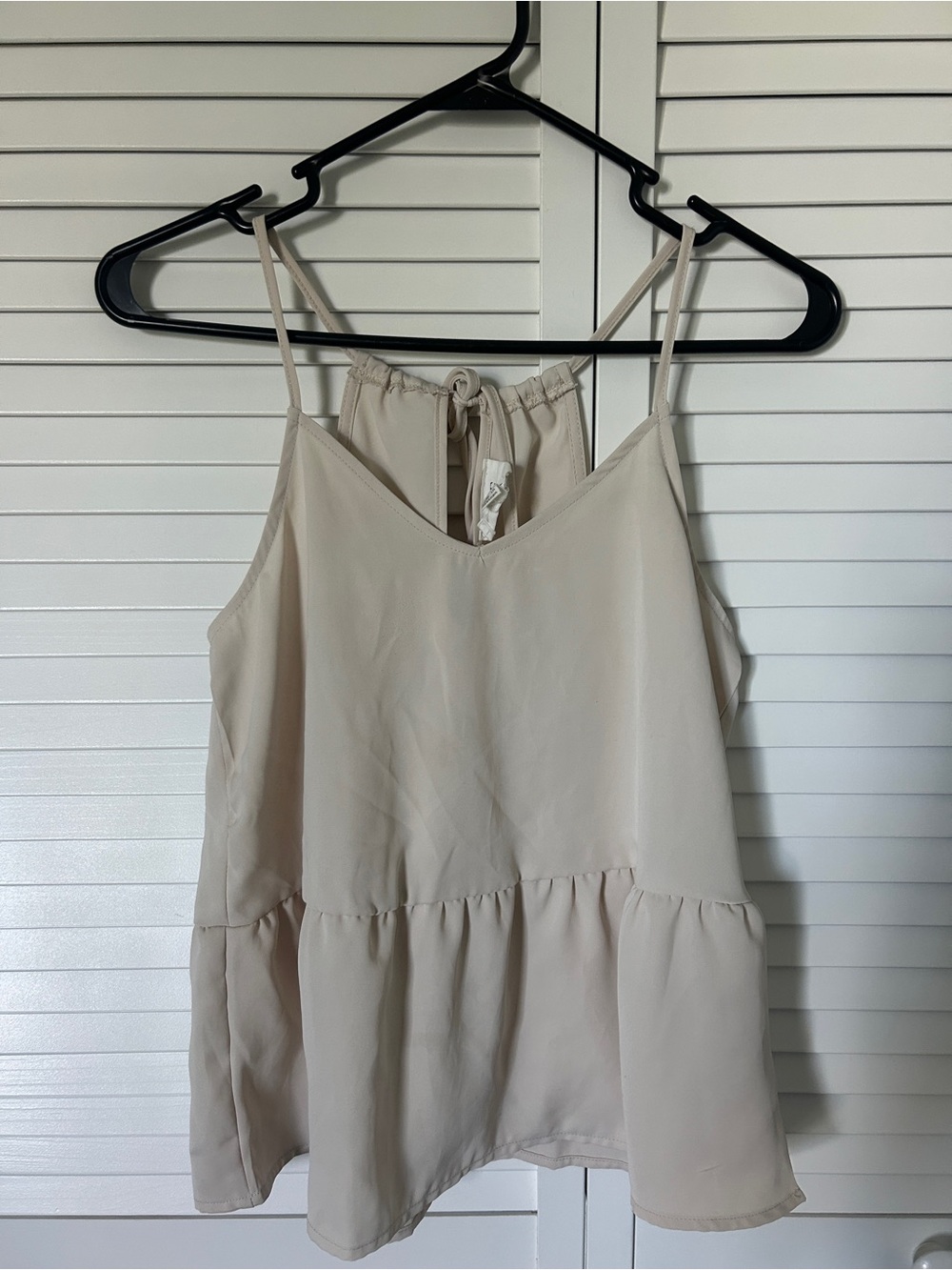 Olive & Oak Cream Tiered Spaghetti Strap Flowy Tank Top